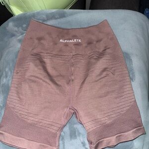 Alphalete Women's ozone mauve Shorts